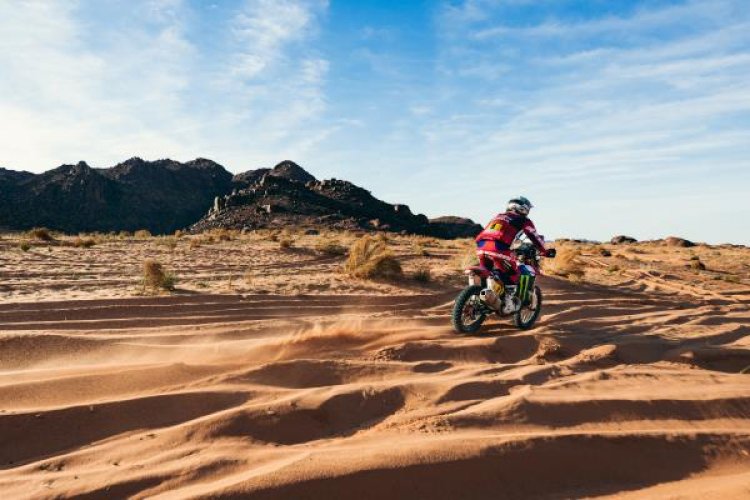 Monster Energy Honda repete as três primeiras colocações na décima etapa do Rally Dakar 2024