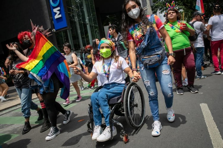 Carnaval inclusivo: por todo o país, pessoas com deficiência terão mais espaço na folia este ano