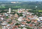 Morte de menino autista reacende debate sobre invisibilidade do autismo grave e riscos da ampliação diagnóstica